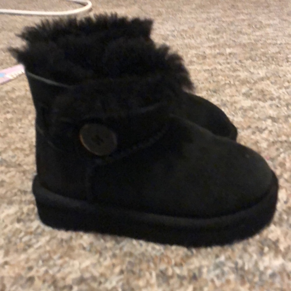 Toddler Uggs
